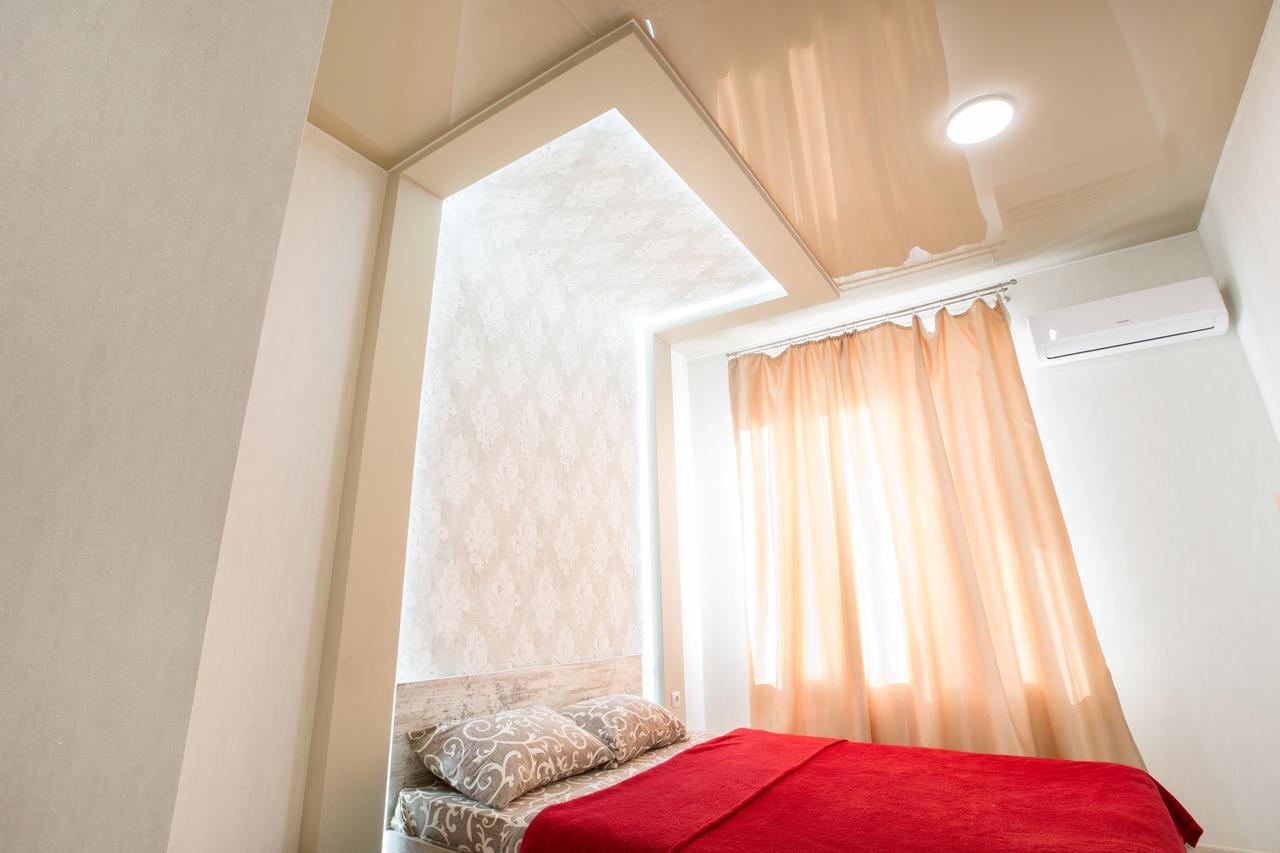 Sumskaya ApartHotel Kharkiv Bagian luar foto
