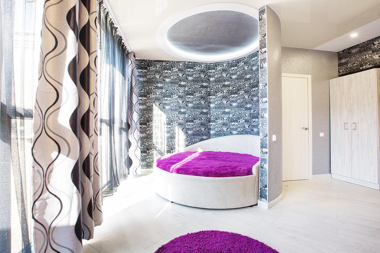Sumskaya ApartHotel Kharkiv Bagian luar foto